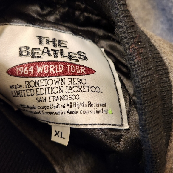 RARE VINTAGE The Beatles 1964 World Tour Limited Edition Crew Jacket Size XLrg - Picture 5 of 6
